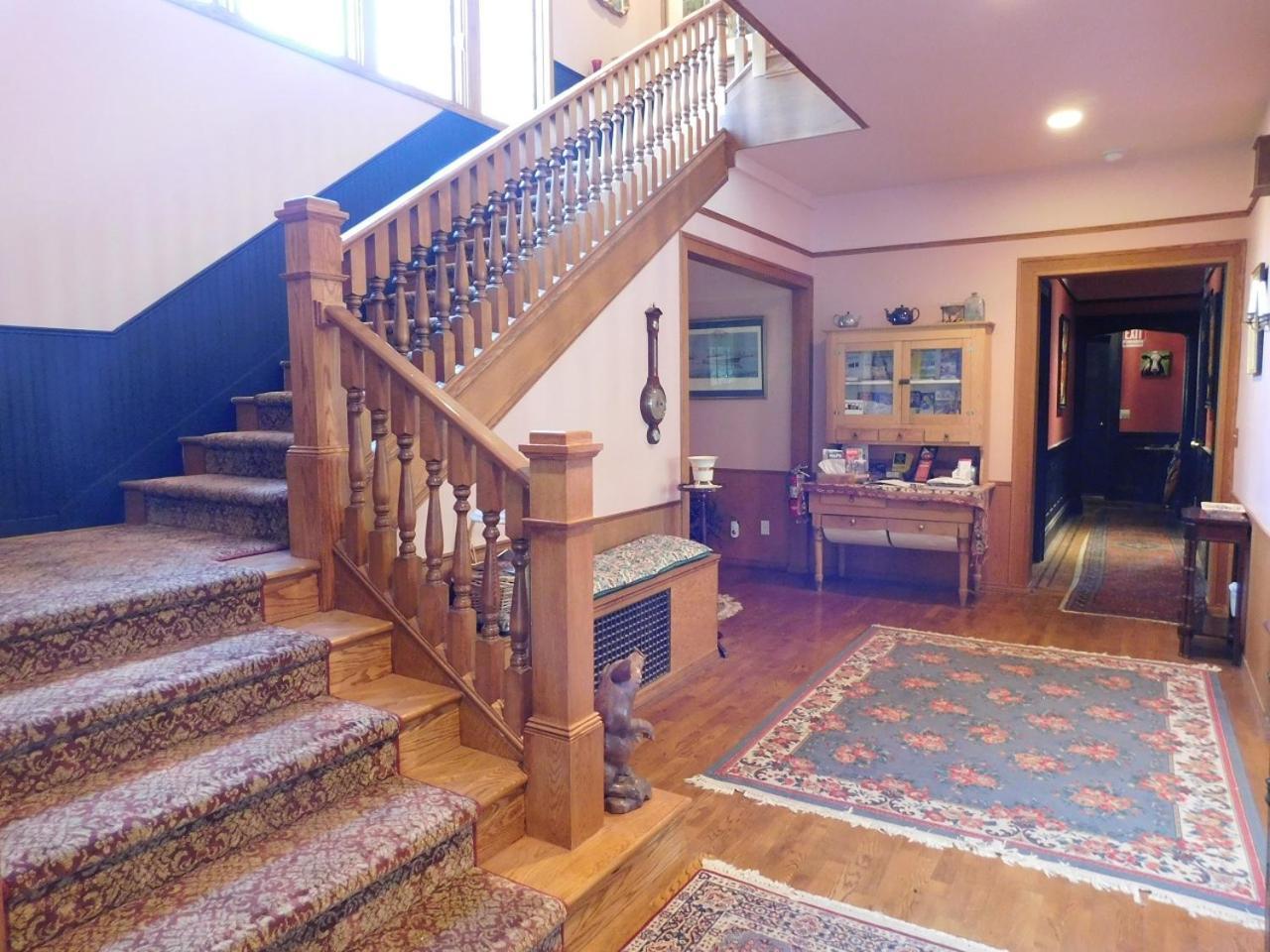 Bacon Mansion Bed And Breakfast Seattle Bagian luar foto